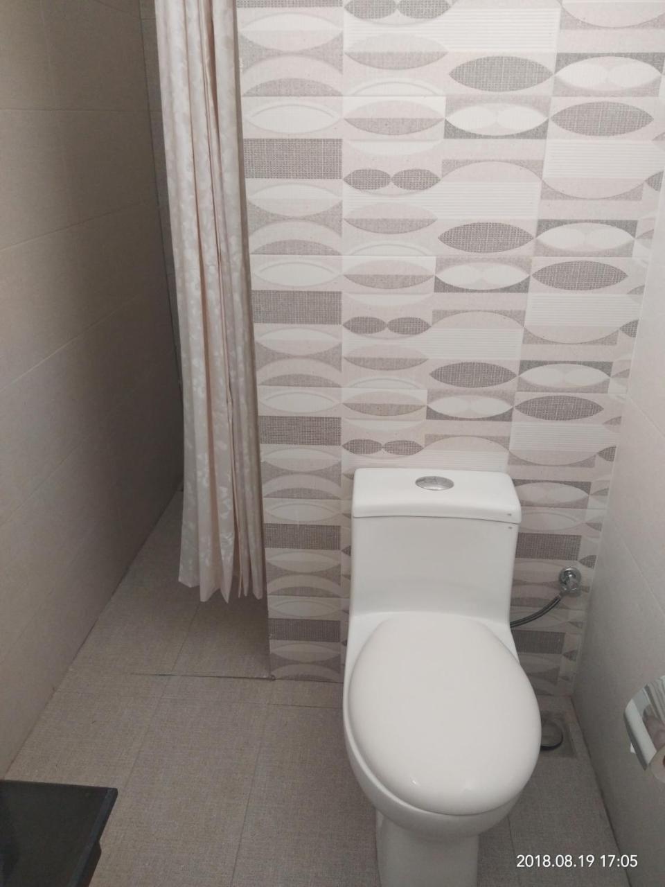 S Chalet Мултан Екстериор снимка
