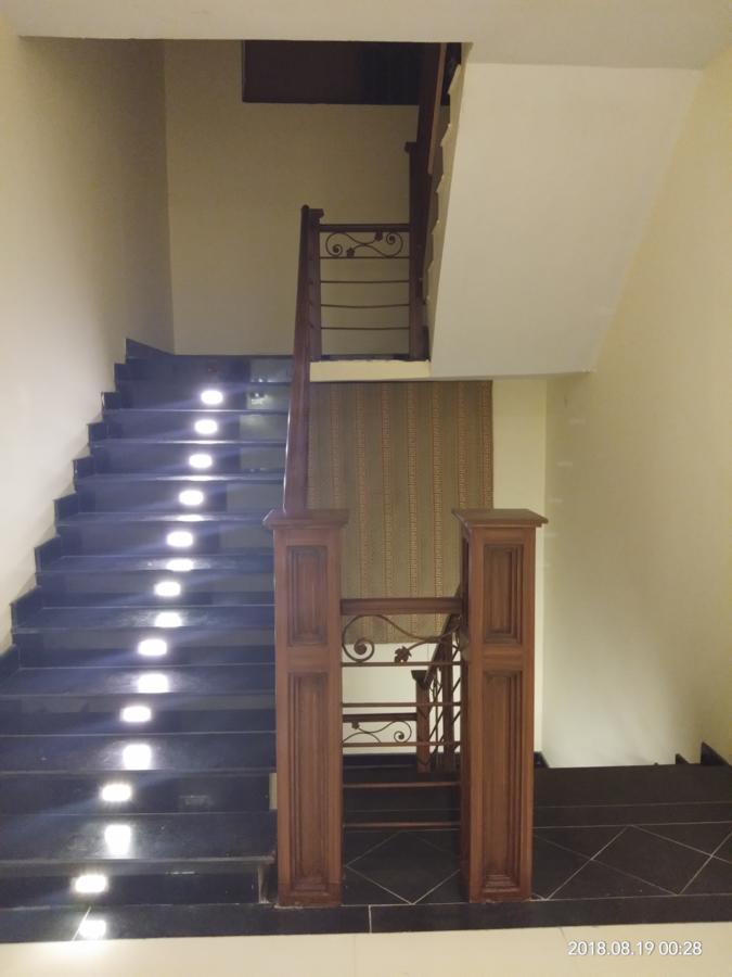 S Chalet Мултан Екстериор снимка
